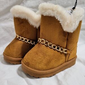 Bebe NWT Baby Girl Size 5 Fuzzy Boots Cognac